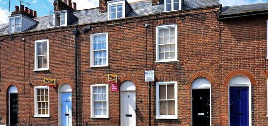 2 bed town house to rent