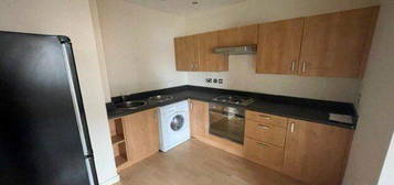 2 bed flat to rent