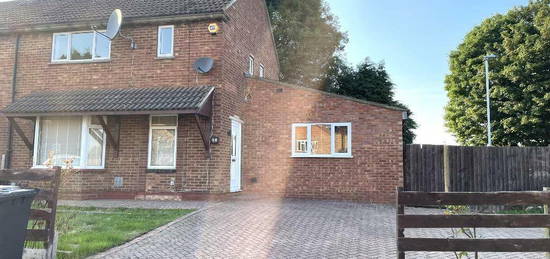 4 bedroom semi-detached house