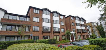 2 bed flat to rent