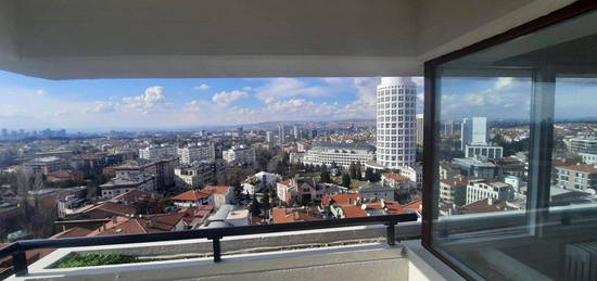 PARK APARTMANINDA 240 M2 3+1 MANZARALI DARE