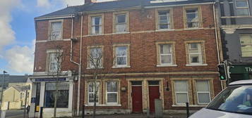 1 bedroom ground floor flat to rent