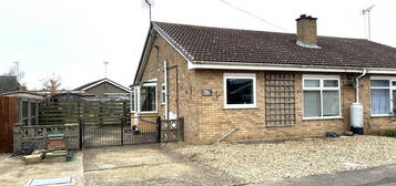 2 bedroom semi-detached bungalow for sale