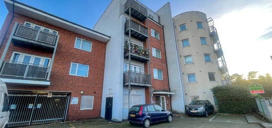 Flat for sale in James Watt Way, Erith DA8