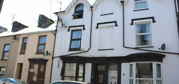 5 bedroom terraced house for sale