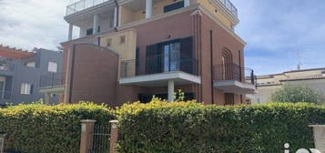 Villa unifamiliare via De Bartolomei 39, Centro, Giulianova