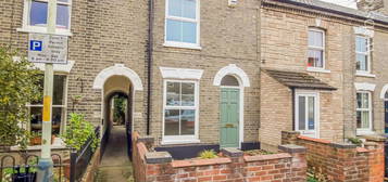 2 bedroom terraced house