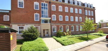 Flat to rent in Thomas Wyatt Close, Norwich NR2