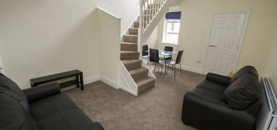 4 bedroom terraced house