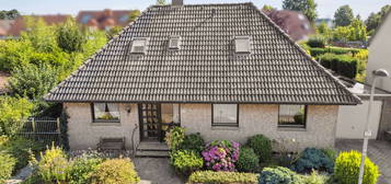 Schöner Bungalow mit ausgebautem Dachgeschoss in guter Lage von Rheine, links der Ems