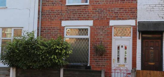 2 bedroom terraced house