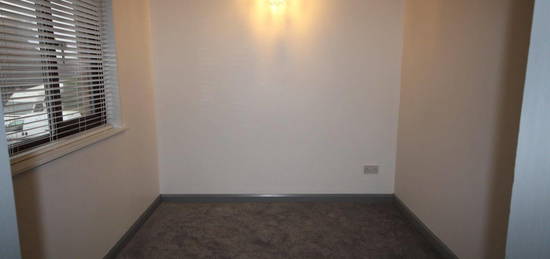 Studio to rent in Eavestone Grove, Harrogate HG3