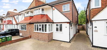 5 bed semi-detached house for sale