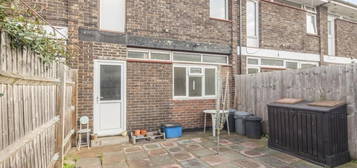 3 bedroom terraced house