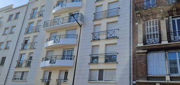 Particulier vends T2 de 38 m2 Le Havre centre 143000