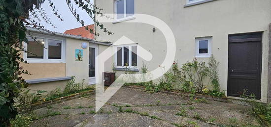 Maison  à vendre, 5 pièces, 3 chambres, 93 m²