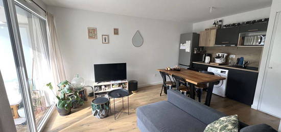 Appartement T2 45M² quartier CHU