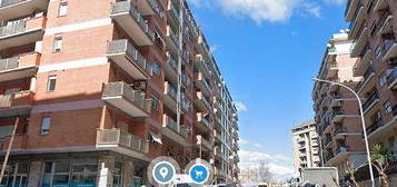 Singola a tiburtina con balcone