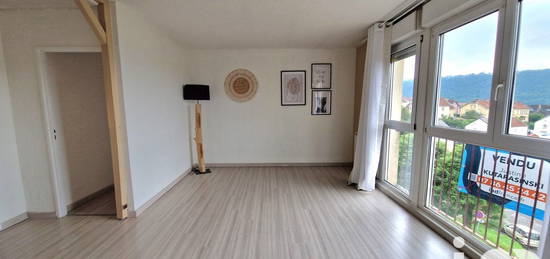 Appartement  à vendre, 4 pièces, 3 chambres, 74 m²