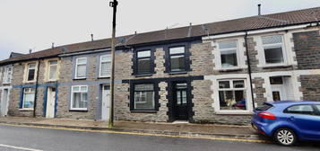 3 bed terraced house for sale