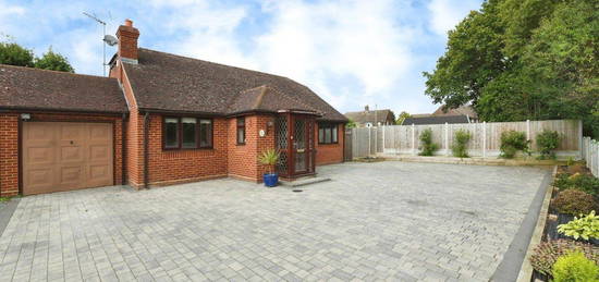 2 bed detached bungalow for sale