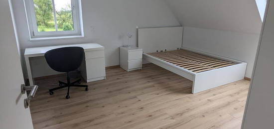 Zimmer in WG zu vermieten