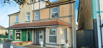 6 bedroom semi-detached house for sale