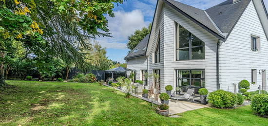 Elégante et soignée : maison d'architecte à proximité du bourg de Treillières