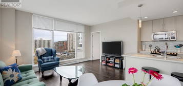 602 1090 Johnson St, Victoria, British Columbia 