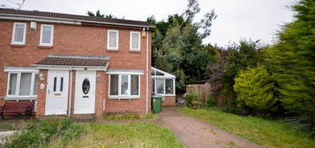 2 bedroom semi-detached house for sale