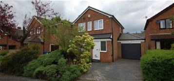 Detached house to rent in Exmoor Close, Ashton-Under-Lyne, Greater Manchester OL6
