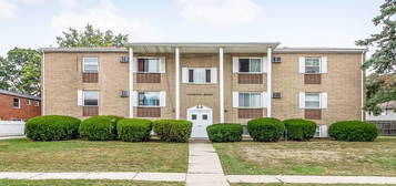 920 Kingsway Dr Unit 3D, Lorain, OH 44052