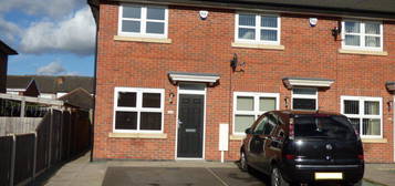 Terraced house to rent in Albert Avenue, Stapleford, Nottingham NG9