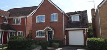 4 bed detached house for sale