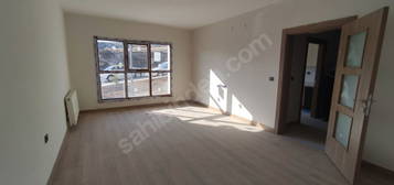 E.S./ GALERİCİLER SİTESİNDE SATILIK 3+1 SATILIK DAİRE