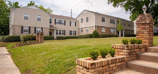 Southern Court Apartments, Birmingham, AL 35209