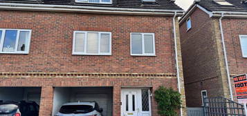 Town house for sale in St. Marys Road, Hayling Island PO11