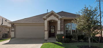 9102 Fieldview Ct, Arlington, TX 76002