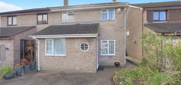 3 bed semi-detached house for sale