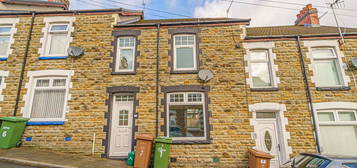 3 bed terraced house for sale