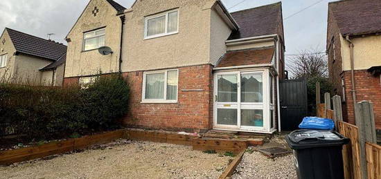 Town house to rent in Kitchener Avenue, Derby, Derbyshire DE23