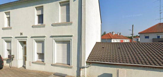 Vente maison 9 pièces 200 m²