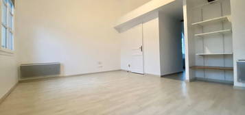 Location appartement 1 pièce 27 m²