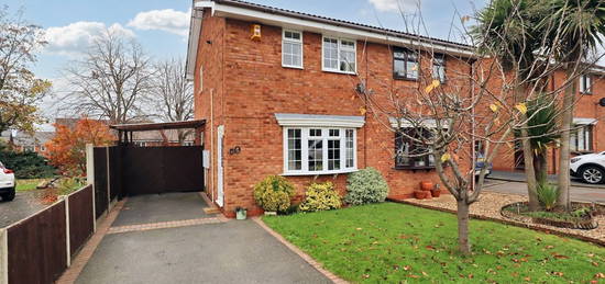 2 bed semi-detached house for sale