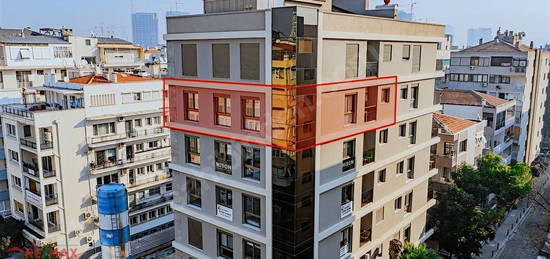 ALSANCAK ŞAİR EŞREF 'DE SATILIK 3+1 DAİRE