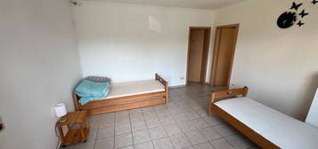 2 Zimmer Wohnung EG