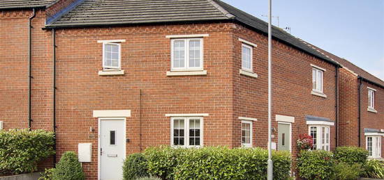 Maisonette to rent in Mapperley Plains, Mapperley, Nottinghamshire NG3