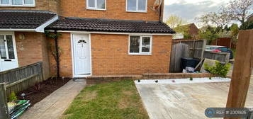 2 bedroom end of terrace house