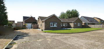 6 bedroom detached bungalow for sale