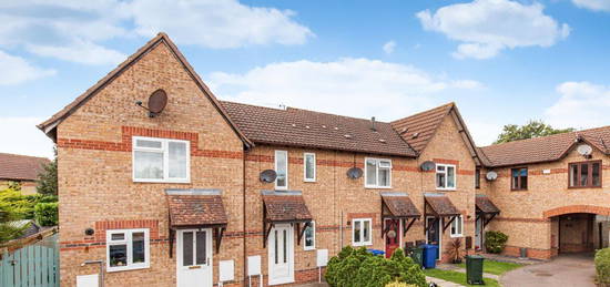 Terraced house to rent in Sallow Close, Bicester OX26